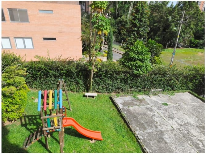 Apartamento en venta en El Poblado, Medellín · foto 24 de 24