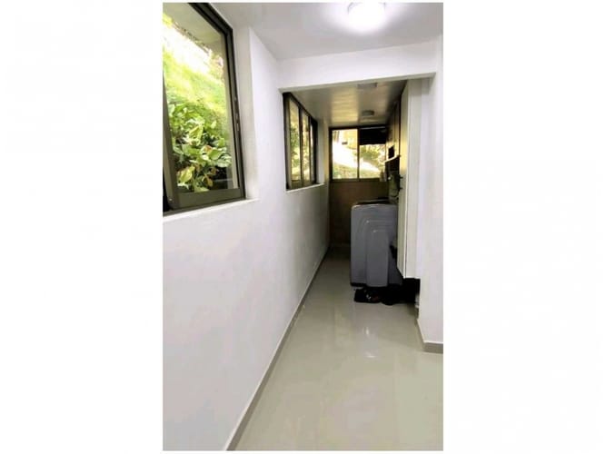 Casa de 3 alcobas en venta en Las Antillas, Envigado, 250 m² · foto 21 de 24
