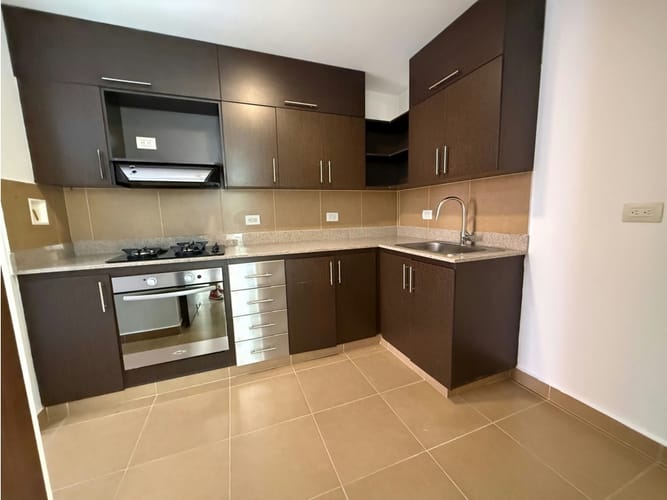 Apartamento de 3 alcobas en venta en Avila, Envigado, 135 m² · foto 7 de 15