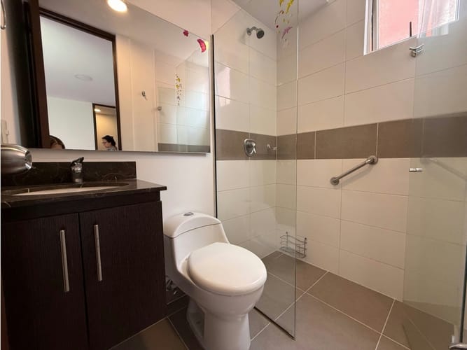 Apartamento de 3 alcobas en venta en Avila, Envigado, 135 m² · foto 11 de 15