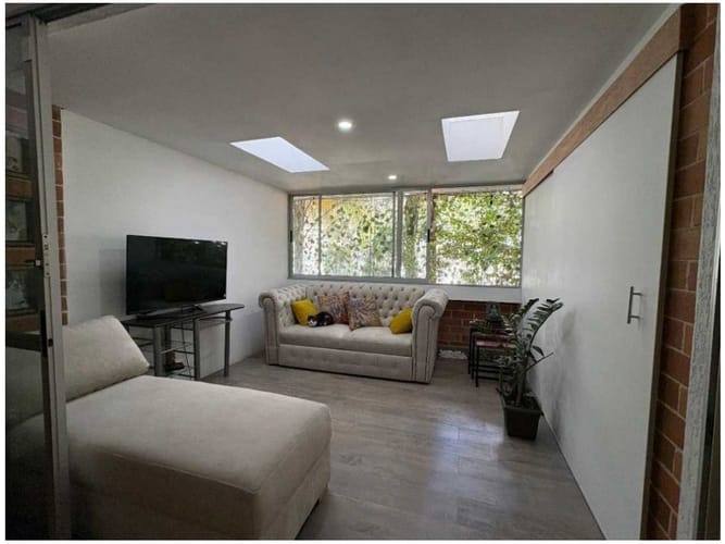 Apartamento de 1 alcoba en venta en Cumbres, Envigado, 124 m² · foto 6 de 20