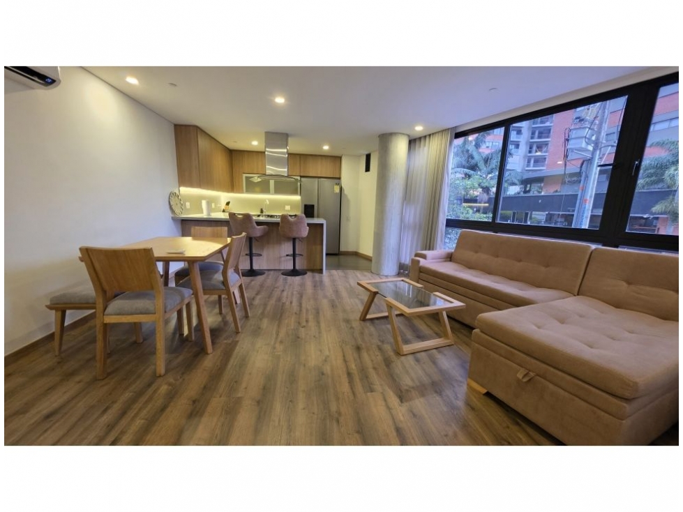 Apartamento en venta en El Poblado, Medellín · foto 6 de 24