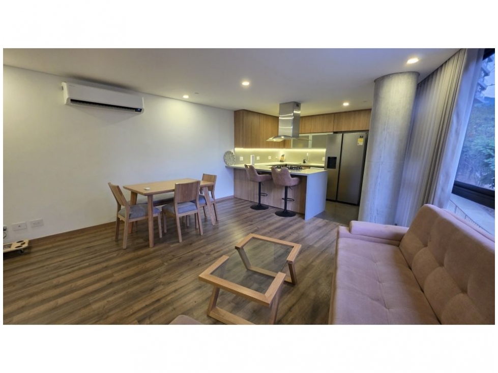 Apartamento en venta en El Poblado, Medellín · foto 7 de 24