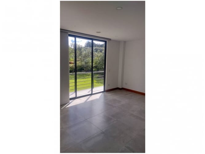 Casa de 4 alcobas en venta en So�Adora, El Carmen de Viboral · foto 15 de 24