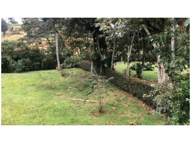 Lote en venta en Guamito, La Ceja, 2526 m² · foto 6 de 12
