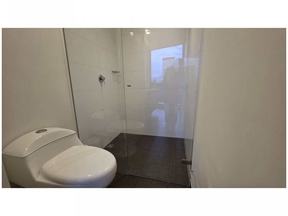 Apartamento en venta en El Poblado, Medellín · foto 20 de 24