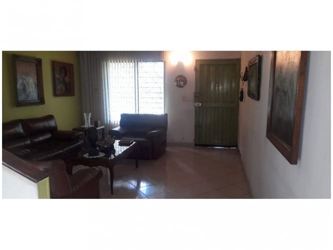 Casa de 4 alcobas en venta en Cabañas, Bello, 255 m² · foto 13 de 20