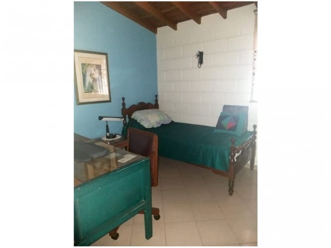 Casa de 4 alcobas en venta en Cabañas, Bello, 255 m² · foto 16 de 20
