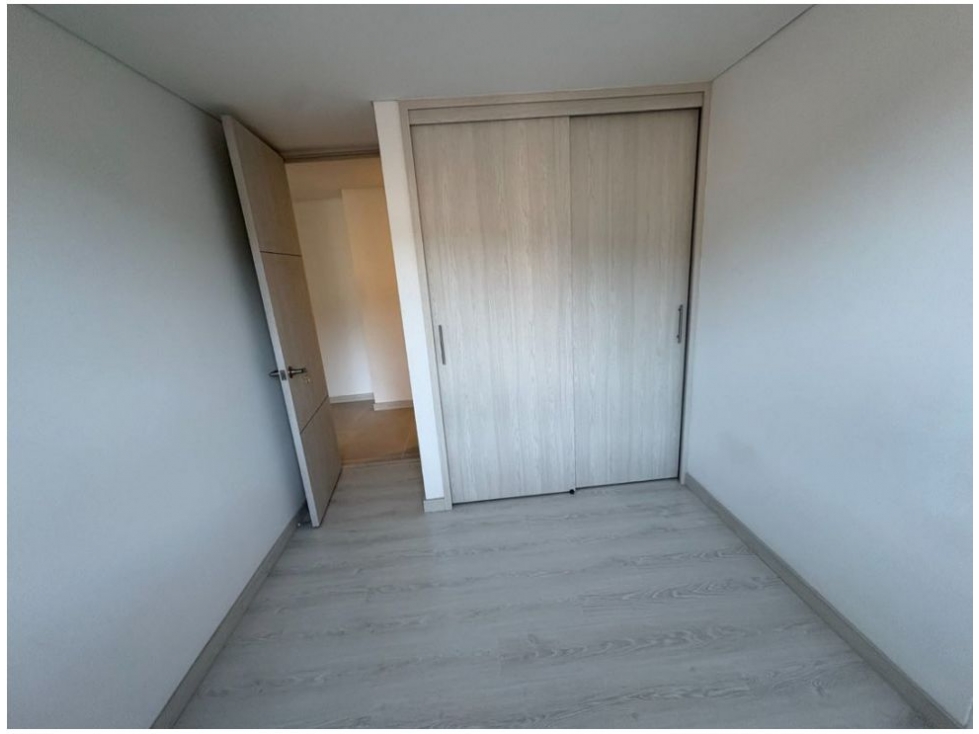 Apartamento en venta en Loma Del Chocho, Envigado · foto 12 de 20