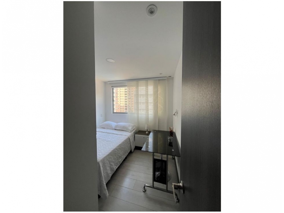 Apartamento en venta en El Poblado, Medellín · foto 11 de 24