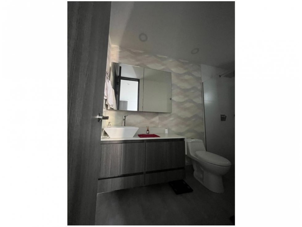 Apartamento en venta en El Poblado, Medellín · foto 21 de 24
