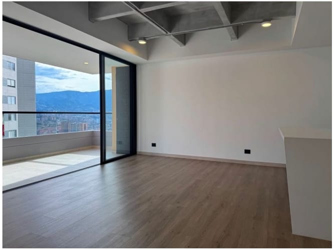 Apartamento de 2 alcobas en venta en Camino Verde, Envigado, 97 m² · foto 3 de 17