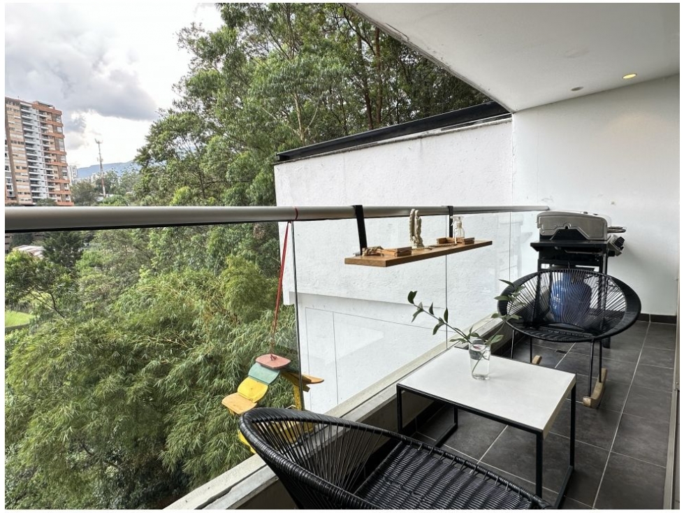 Apartamento en venta en El Esmeraldal, Envigado · foto 3 de 11