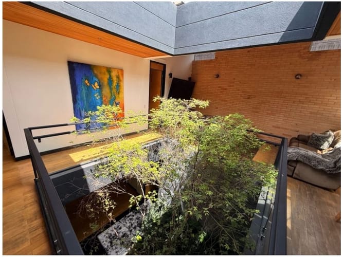 Casa de 5 alcobas en venta en Loma El Atravesado, Envigado, 345 m² · foto 4 de 24