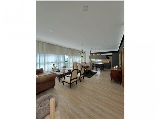 Casa de 3 alcobas en venta en El Poblado, Medellín · foto 11 de 24