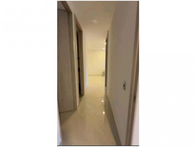 Apartamento de 2 alcobas en venta en Conquistadores, Medellín, 82 m² · foto 7 de 12