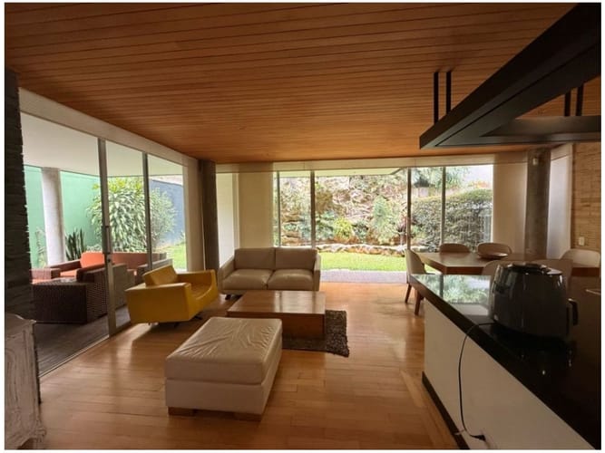 Casa de 5 alcobas en venta en Loma El Atravesado, Envigado, 345 m² · foto 15 de 24