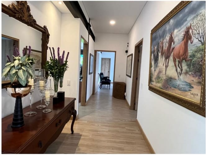 Casa de 3 alcobas en venta en El Poblado, Medellín · foto 21 de 24