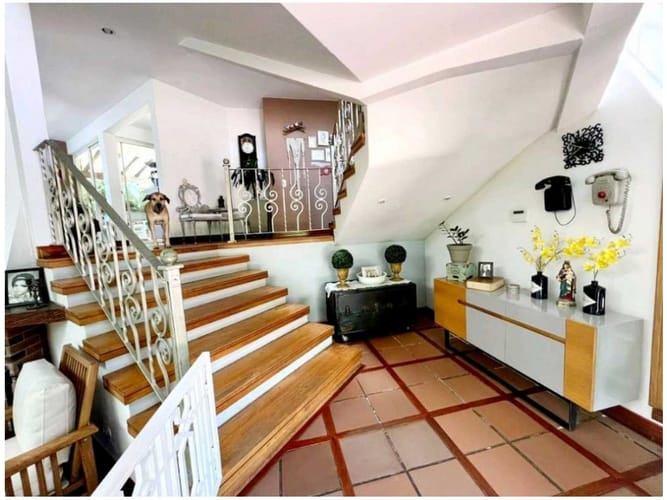 Casa de 3 alcobas en venta en El Esmeraldal, Envigado, 260 m² · foto 5 de 17