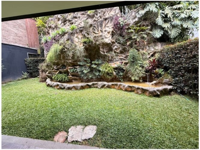Casa de 5 alcobas en venta en Loma El Atravesado, Envigado, 345 m² · foto 24 de 24