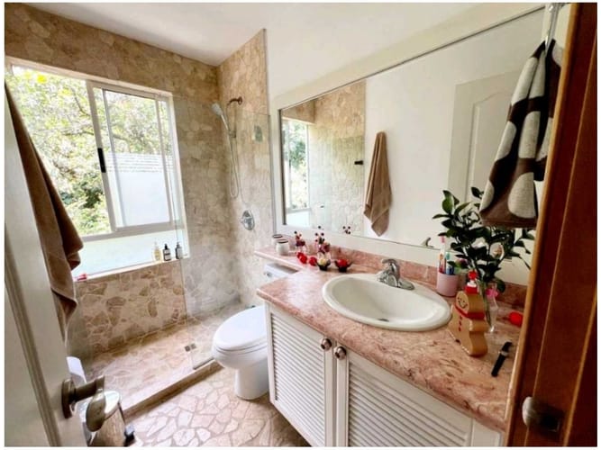 Casa de 3 alcobas en venta en El Esmeraldal, Envigado, 260 m² · foto 17 de 17