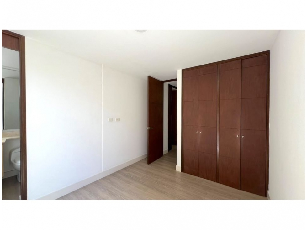 Apartamento en venta en Cumbres, Envigado · foto 14 de 24