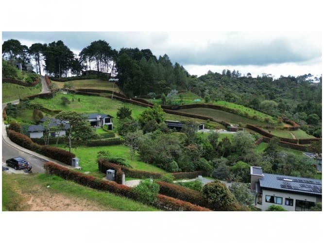 Lote en venta en Don Diego, El Retiro, 5439 m² · foto 3 de 10