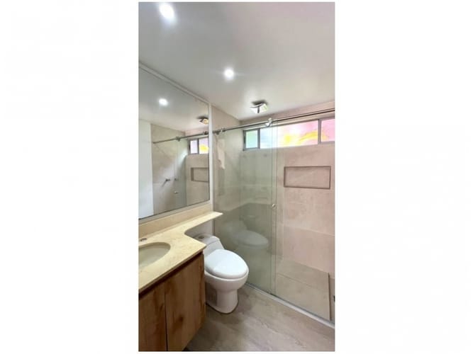 Apartamento en venta en Cumbres, Envigado · foto 20 de 24