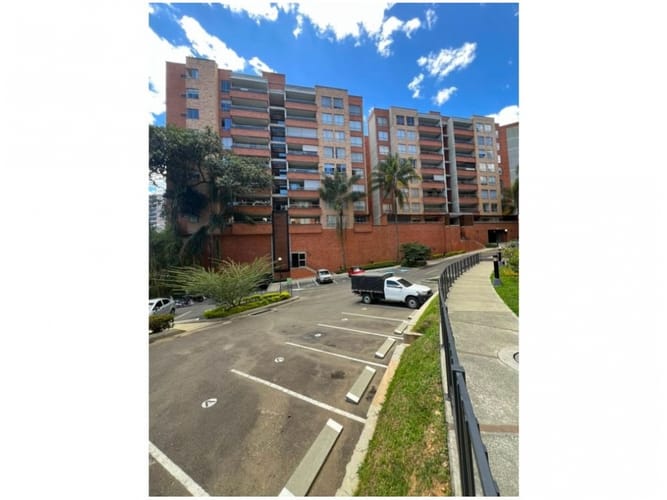 Apartamento en venta en Cumbres, Envigado · foto 24 de 24