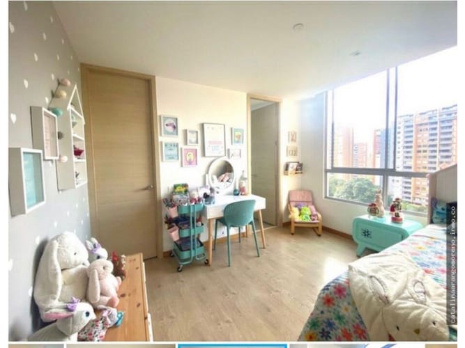 Apartamento de 3 alcobas en venta en Loma Del Esmeraldal, Envigado, 184 m² · foto 2 de 8
