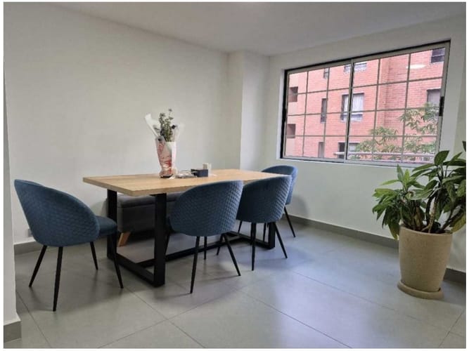 Apartamento en venta en El Poblado, Medellín · foto 4 de 17