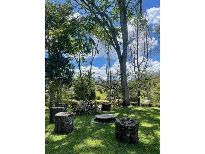 Finca en venta en El Carmen De Viboral, El Carmen de Viboral, 3400 m² · foto 5 de 5