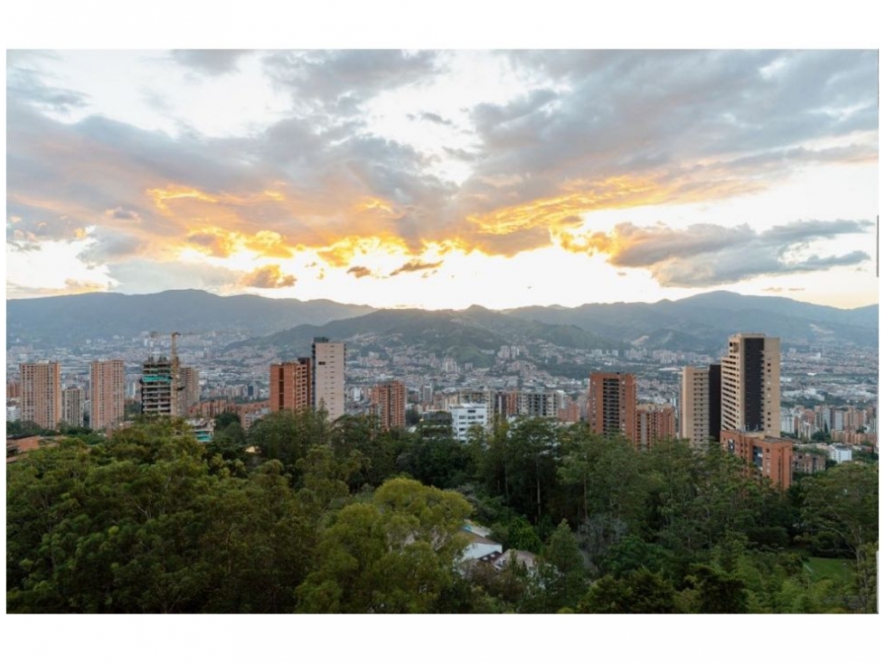 Apartamento en venta en El Poblado, Medellín · foto 9 de 24