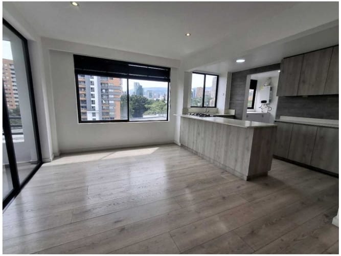 Apartamento de 3 alcobas en venta en Santa María De Los Ángeles, Medellín, 109 m² · foto 5 de 13