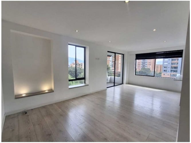 Apartamento de 3 alcobas en venta en Santa María De Los Ángeles, Medellín, 109 m² · foto 7 de 13