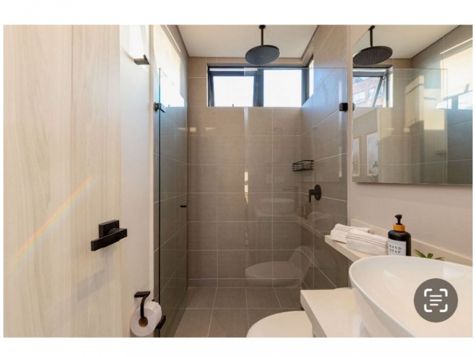 Apartamento en venta en El Poblado, Medellín · foto 24 de 24