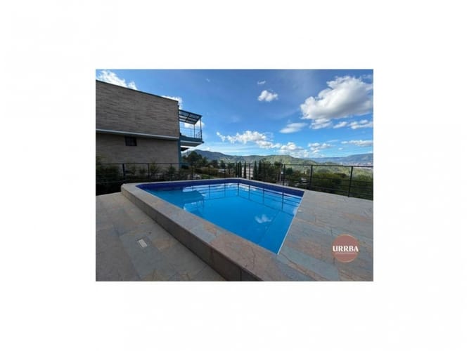 Casa de 5 alcobas en venta en La Ferreira, La Estrella, 926 m² · foto 6 de 20