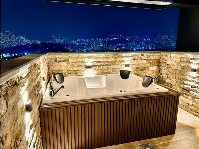 Apartamento de 3 alcobas en venta en Belén, Medellín, 140 m² · foto 15 de 19