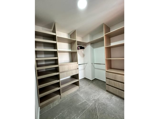 Apartamento de 3 alcobas en venta en Belén, Medellín, 140 m² · foto 16 de 19