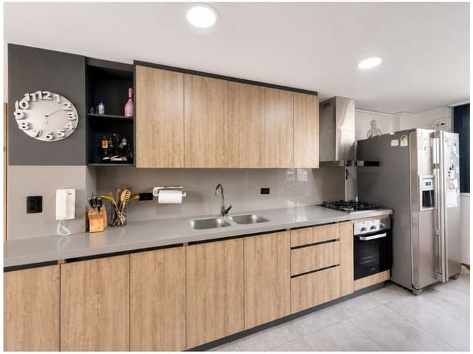 Apartamento de 3 alcobas en venta en El Poblado, Medellín, 101 m² · foto 10 de 24