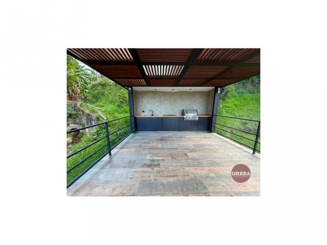 Casa de 5 alcobas en venta en La Ferreira, La Estrella, 926 m² · foto 15 de 20