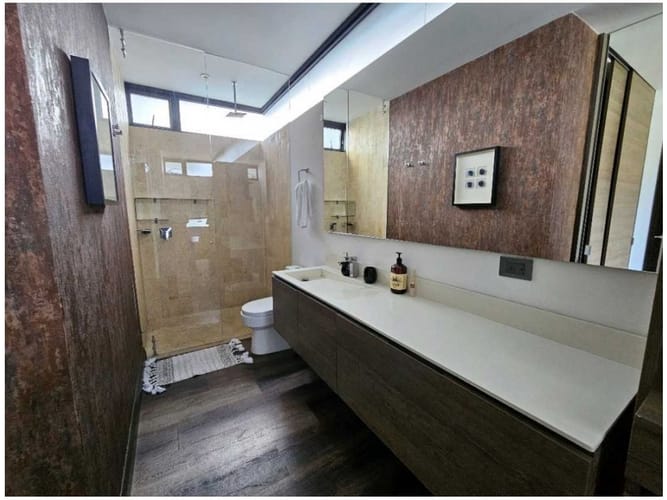 Apartamento de 2 alcobas en venta en El Poblado, Medellín, 300 m² · foto 14 de 15