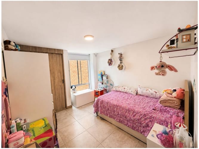 Apartamento de 3 alcobas en venta en El Poblado, Medellín, 101 m² · foto 23 de 24