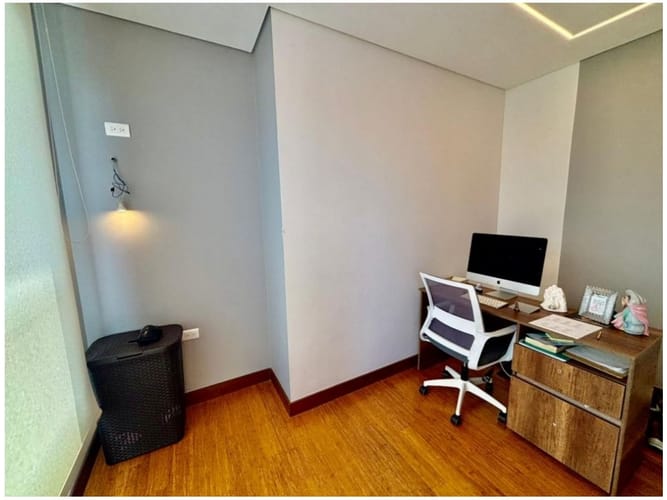 Apartamento de 3 alcobas en venta en Los Balsos, Medellín, 198 m² · foto 10 de 24