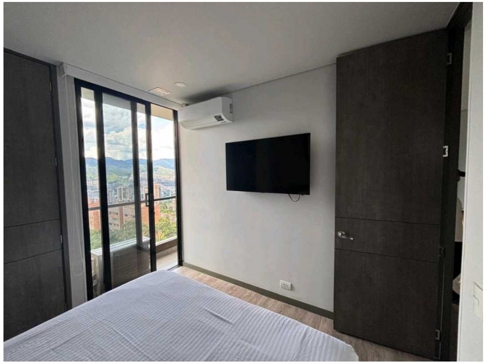 Apartamento en venta en El Poblado, Medellín · foto 4 de 20