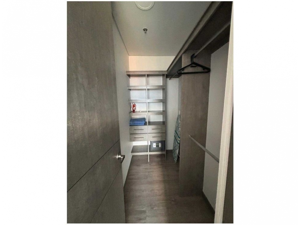Apartamento en venta en El Poblado, Medellín · foto 10 de 20