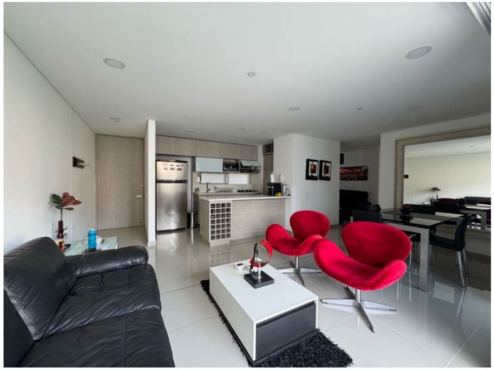 Apartamento en venta en Cumbres, Envigado · foto 2 de 8