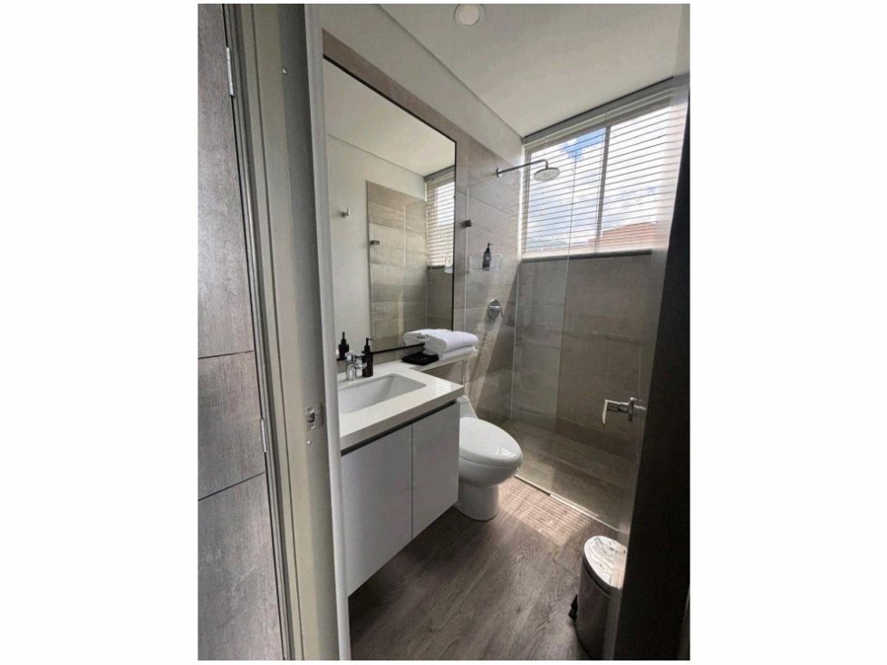 Apartamento en venta en El Poblado, Medellín · foto 11 de 20