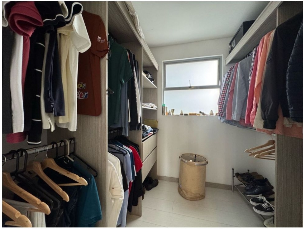 Apartamento en venta en Cumbres, Envigado · foto 6 de 8