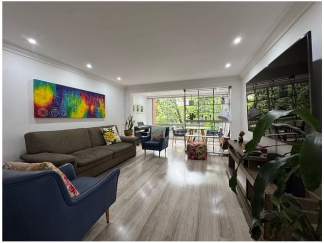 Apartamento de 2 alcobas en venta en El Poblado, Medellín, 162 m² · foto 9 de 24